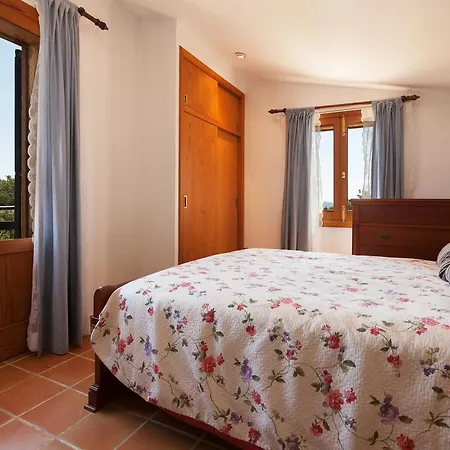 Ferienhaus Almadrava *